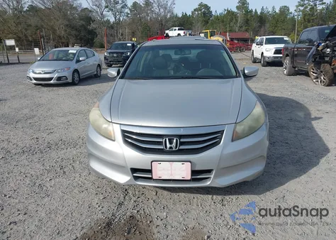 2011 Honda Accord 2.4 Ex-L z USA, uszkodzony, nr VIN 1HGCP2F85BA009115